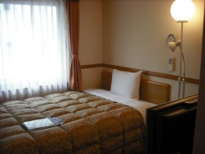 Toyoko Inn Yokohama Minatomirai-Sen Nihon-Odori Ekimae Exterior foto